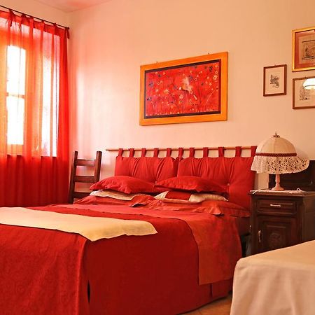 Villa La Volpe E L'Uva Cherasco Esterno foto