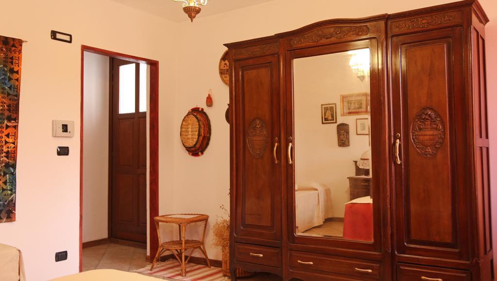 Villa La Volpe E L'Uva Cherasco Esterno foto